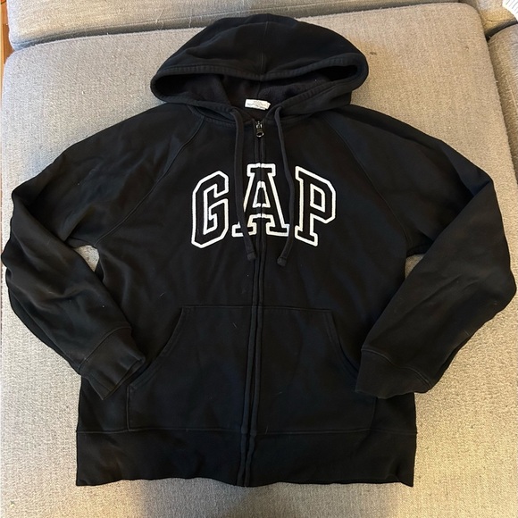 GAP Classic Black Zip-Up Hoodie - Picture 6 of 6